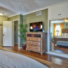 Отель Jungle Cruise 4 Bedrooms 2.5 Bathrooms Home, фото 10