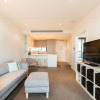 Отель MILA, 1BDR Cremorne Apartment, фото 5