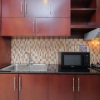 Отель Luxury And Strategic 1Br Apartment At The Empyreal Epicentrum, фото 11