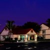 Отель Red Roof Inn & Suites Brunswick I-95 в Брансуик 