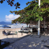 Отель Amplo Apto 2sui+1Q Vista Mar 50m da Praia, фото 16