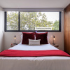Отель Casai Roma | 2BR | Spacious Getaway, фото 5
