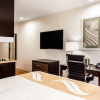 Отель Quality Inn & Suites, фото 20