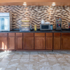 Отель Days Inn by Wyndham Manassas Battlefield, фото 16