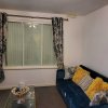 Отель Lovely 2-bed Apartment in West Bromwich, фото 5