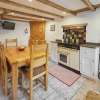 Отель Host Stay Hampdon Cottage, фото 8