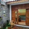 Отель Wonderloft Hostel Jogja, фото 1