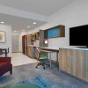 Отель Home2 Suites by Hilton Fort Myers Colonial Blvd, фото 4