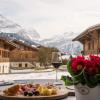 Отель Chalet Spitzhorn - Your Peak Getaway - Private Terrasse & gratis Parkplatz, фото 16