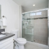 Отель Brand NEW Modern Luxury 3bdr Townhome In Silver Lake, фото 9