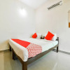 Отель OYO 26605 Bharat Guest House, фото 8