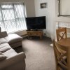 Отель Lovely 2-bed Apartment in Solihull, фото 11