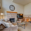 Отель Quittin Time Townhouse Peaceful Mountain Ski-in-ski-out Retreat! Close to Town, фото 13