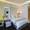 Отель A&EM Saigon Hotel в Хошимине