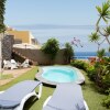 Отель Duplex Acorán with pool and sea view, фото 18