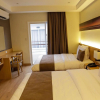Отель iCove Beach Hotel, фото 2