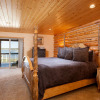 Отель No. 27 Lakefront Lodge - 5 Br Home, фото 4