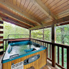Отель The Bear Essentials Getaway W/ Hot Tub 3 Bedroom Cabin, фото 13