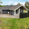 Отель 6 Person Holiday Home in Store Fuglede, фото 1