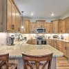 Отель Gorgeous Loveland Townhome < 1 Mi to Downtown, фото 13