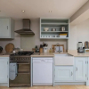 Отель Delightful 2-bed Home, Fulham, фото 10