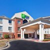 Отель Holiday Inn Express Hotel & Suites Reidsville в Рейдсвиле
