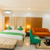 Отель Tranquila Hotel And Suites, фото 7
