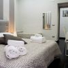 Отель B&B Napoli Binario1 в Неаполе