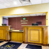 Отель Quality Inn, фото 2