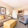 Отель Homewood Suites Atlanta Airport North, фото 6
