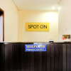 Отель SPOT ON 2448 Hotel Tlogorejo 2, фото 2