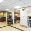 Отель Econo Lodge Inn & Suites Near Bricktown, фото 14