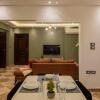 Отель Play Foosball & Do Yoga - 1 BR Apt 5 Min To Airport, фото 12