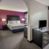 Отель La Quinta Inn & Suites by Wyndham Miami Lakes, фото 4