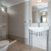 Отель Captain's Seafront Apartments, фото 28