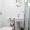 Отель Spacious 4 Bedroom Apartment, фото 7