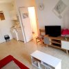 Отель Apartment With One Bedroom In Frejus With Shared Pool And Furnished Balcony 3 Km From The Beach во Фрею