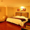 Отель GreenTree Alliance Jiangxi Ganzhou Nankang District Fumiture Markets Railway Station Hotel, фото 2