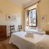 Отель Charming 2bed Apt Overlooking Duomo, фото 2