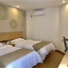 Отель Greentree Inn Huanggang City Yingshan County Pedes, фото 2