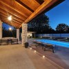 Отель Detached Villa With Cozy Outdoor Kitchen And Swimming Pool Near Groznjan, фото 19