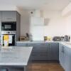 Отель New Lisburn Road Apartment - Free Parking, фото 9
