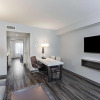 Отель Embassy Suites by Hilton Houston Energy Corridor, фото 3