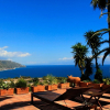 Отель VILLA LOU Panoramic Suite and Apartment, фото 2