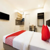 Отель OYO 490 V-cat Apartelle, фото 5