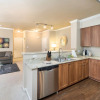 Отель Global Luxury Suites Baypointe Station, фото 7