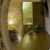 Отель Azure Cave Suites, фото 23