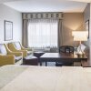 Отель La Quinta Inn & Suites by Wyndham Biloxi, фото 12