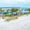 Отель Anna Maria Island Beach Happy-Direct Beach Front-1BR-1BR, фото 3