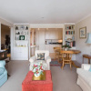 Отель Bright Traditional 1bed Battersea Riverside Apt, фото 12